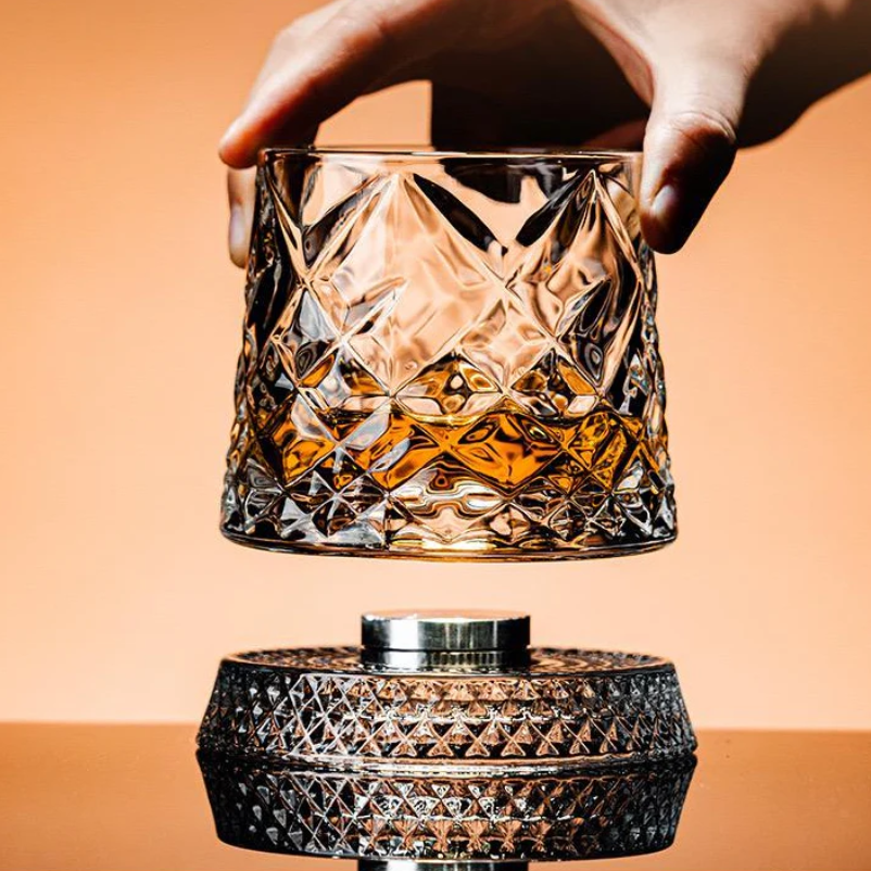 VortexCut™ Crystal Diamond Spinner Whiskey Glass